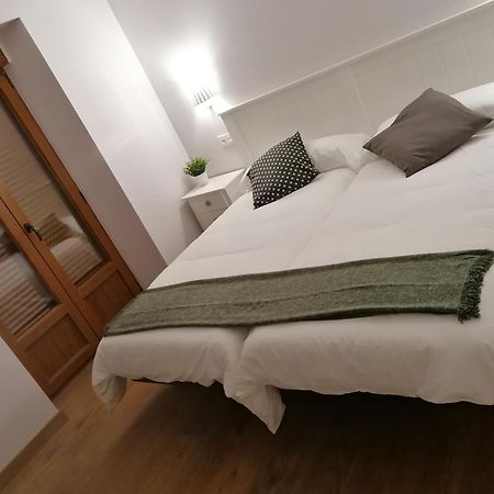 Casa Perazancas At 34-49 Pansiyon Dış mekan fotoğraf